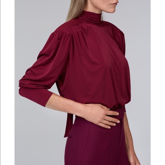 Zara Shoulder Pad Top NWT - Picture 1 of 5